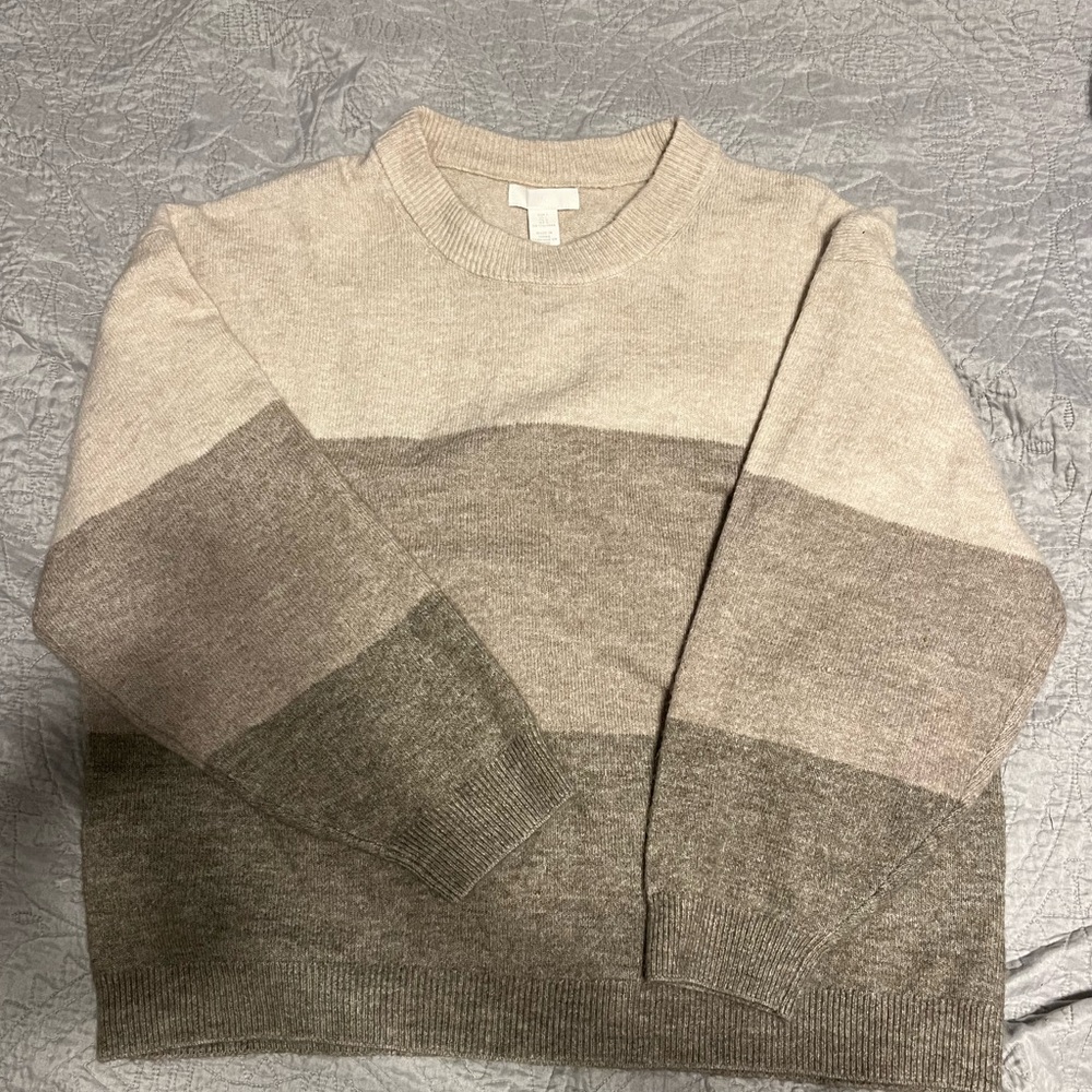 H&M Sweater